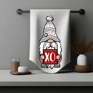 Gnome Valentine hand towels 1